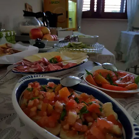 Le Grotte Bed & Breakfast 3*